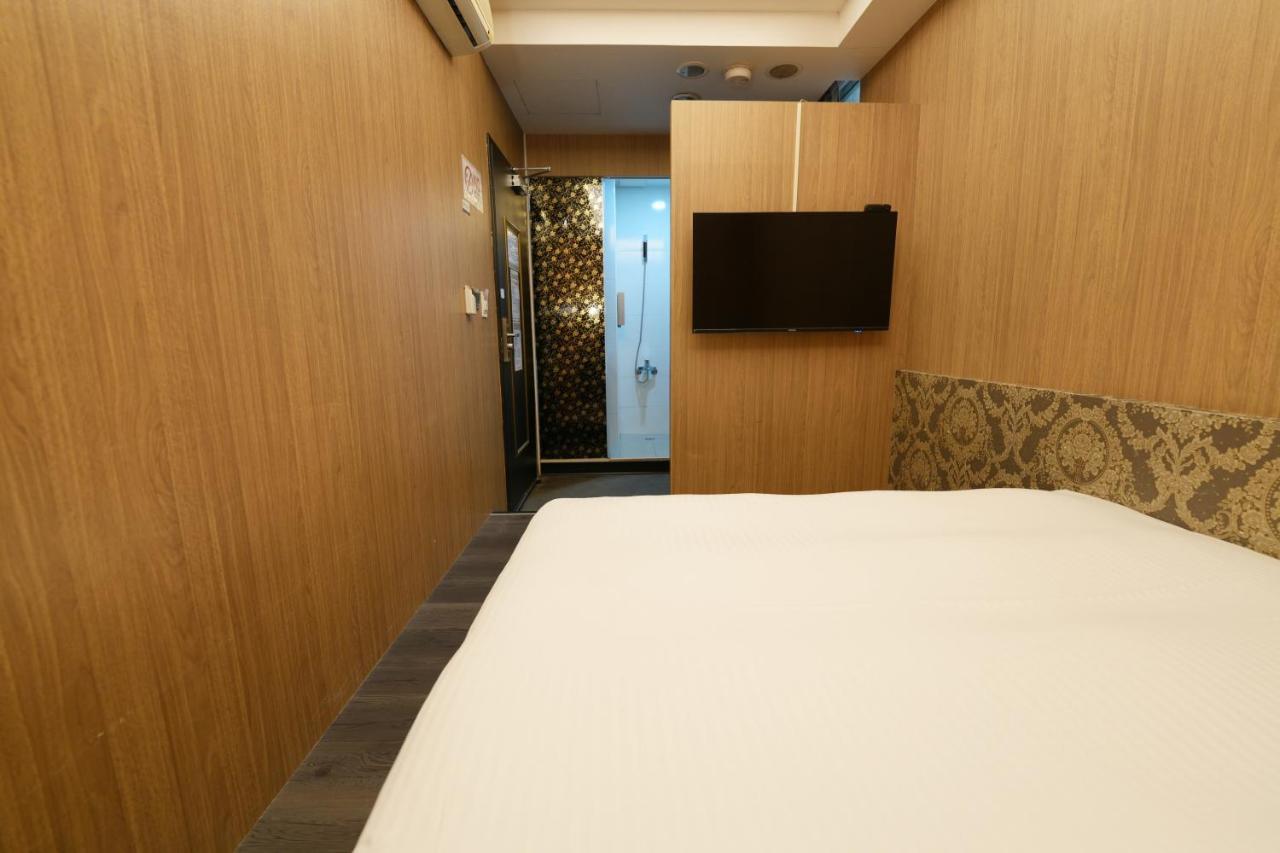 Meworld Hotel - Ximen Тайбэй Экстерьер фото